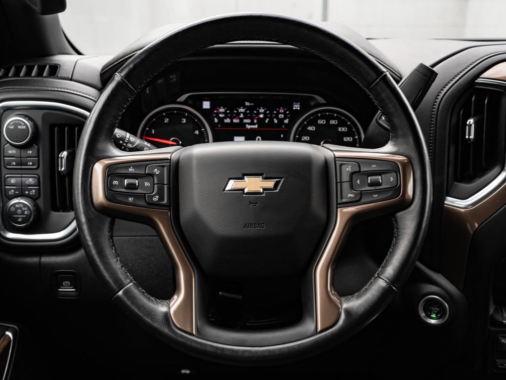 Used 2022 Chevrolet Silverado 3500 High Country w/ Z71 Off-Road Package AWD/4WD image 39