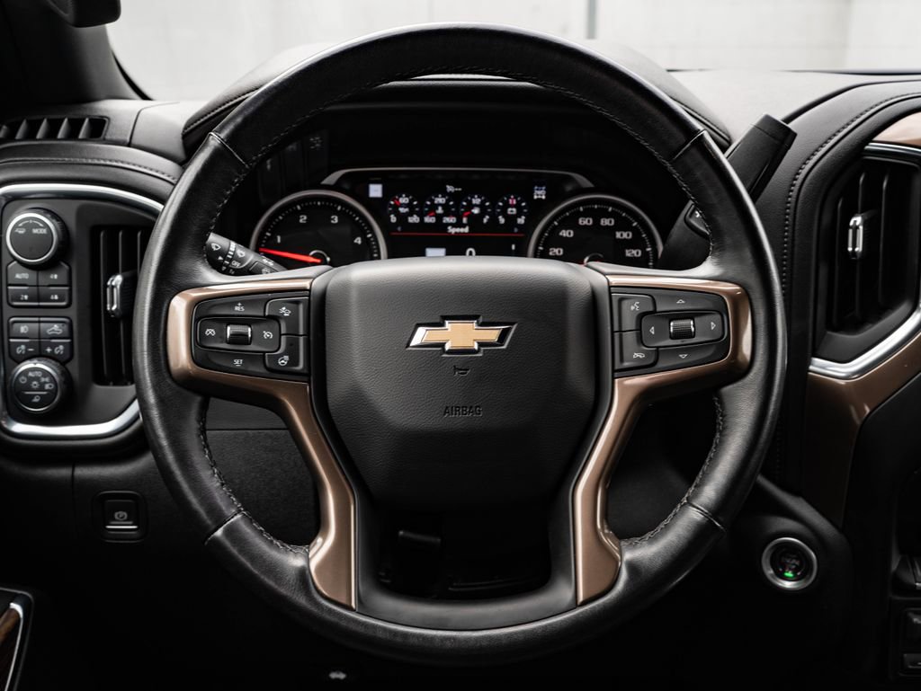 Used 2022 Chevrolet Silverado 3500 High Country w/ Z71 Off-Road Package AWD/4WD image 39