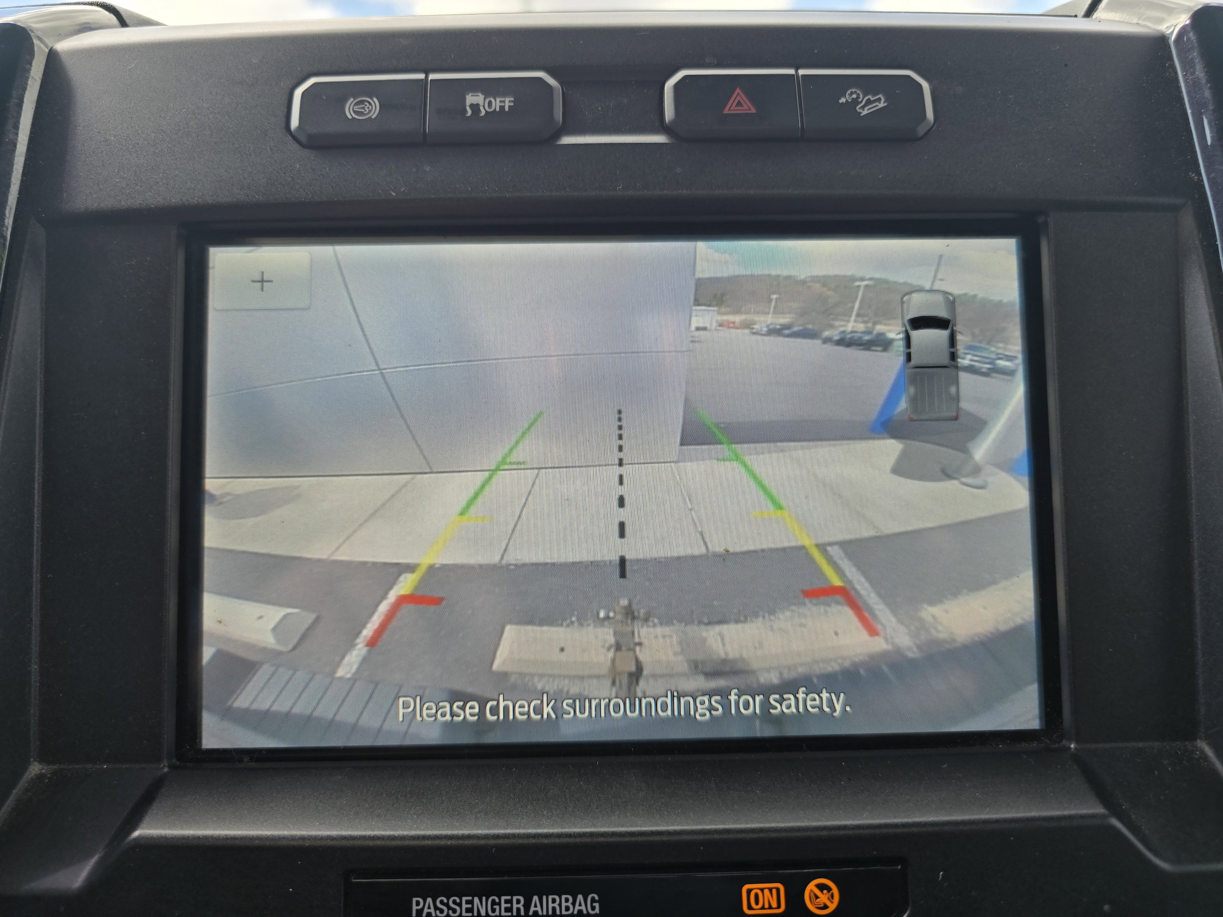 Used 2021 Ford F350 Lariat image 27