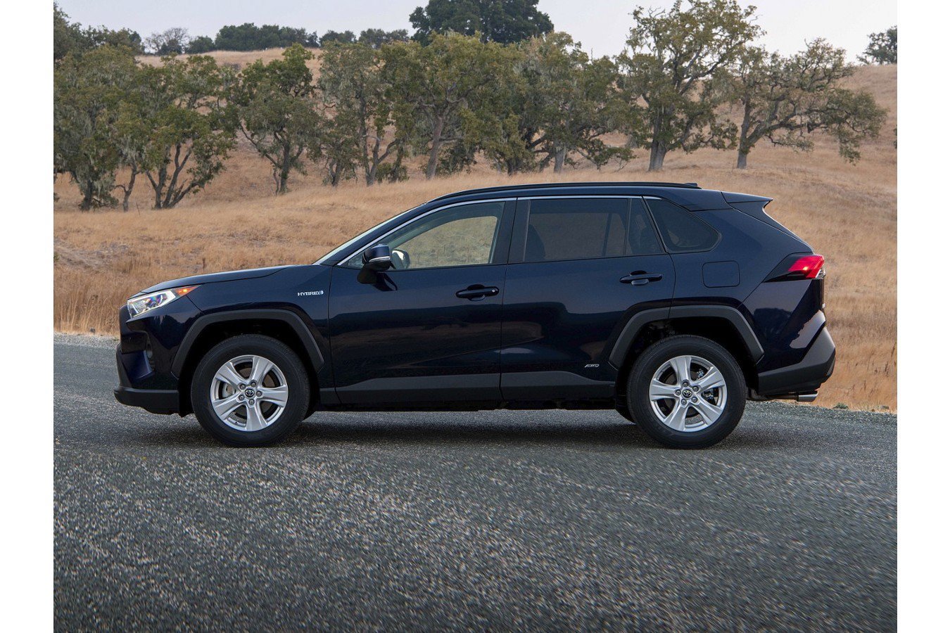 Certified 2020 Toyota RAV4 LE w/ All Weather Liner Package AWD/4WD image 2
