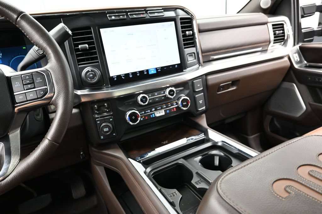 Used 2024 Ford F350 King Ranch w/ Chrome Package AWD/4WD image 40