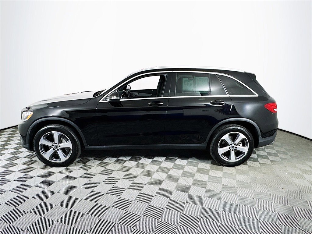 Used 2019 Mercedes-Benz GLC 300 GLC 300 image 4
