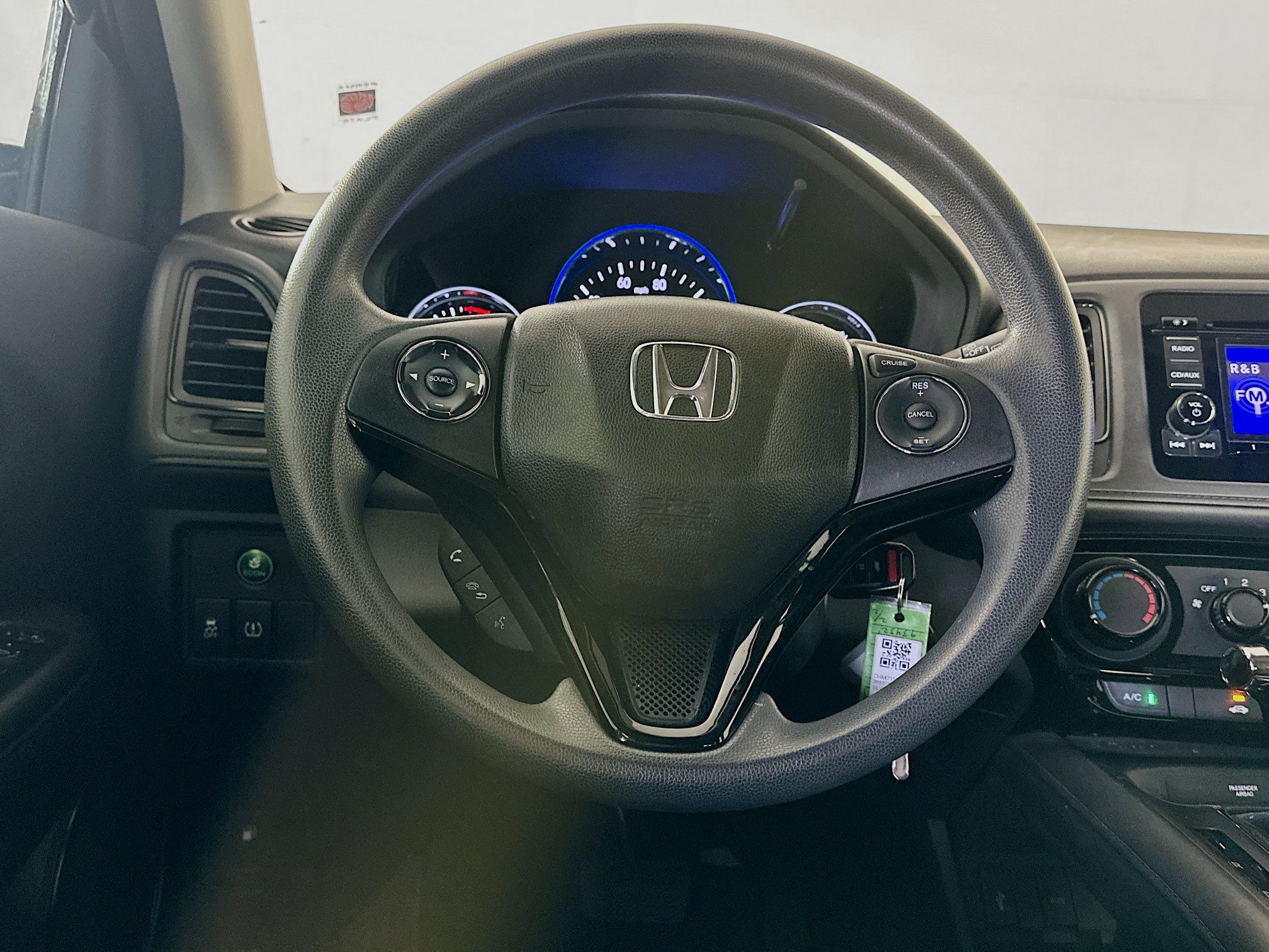 Used 2017 Honda HR-V LX image 17