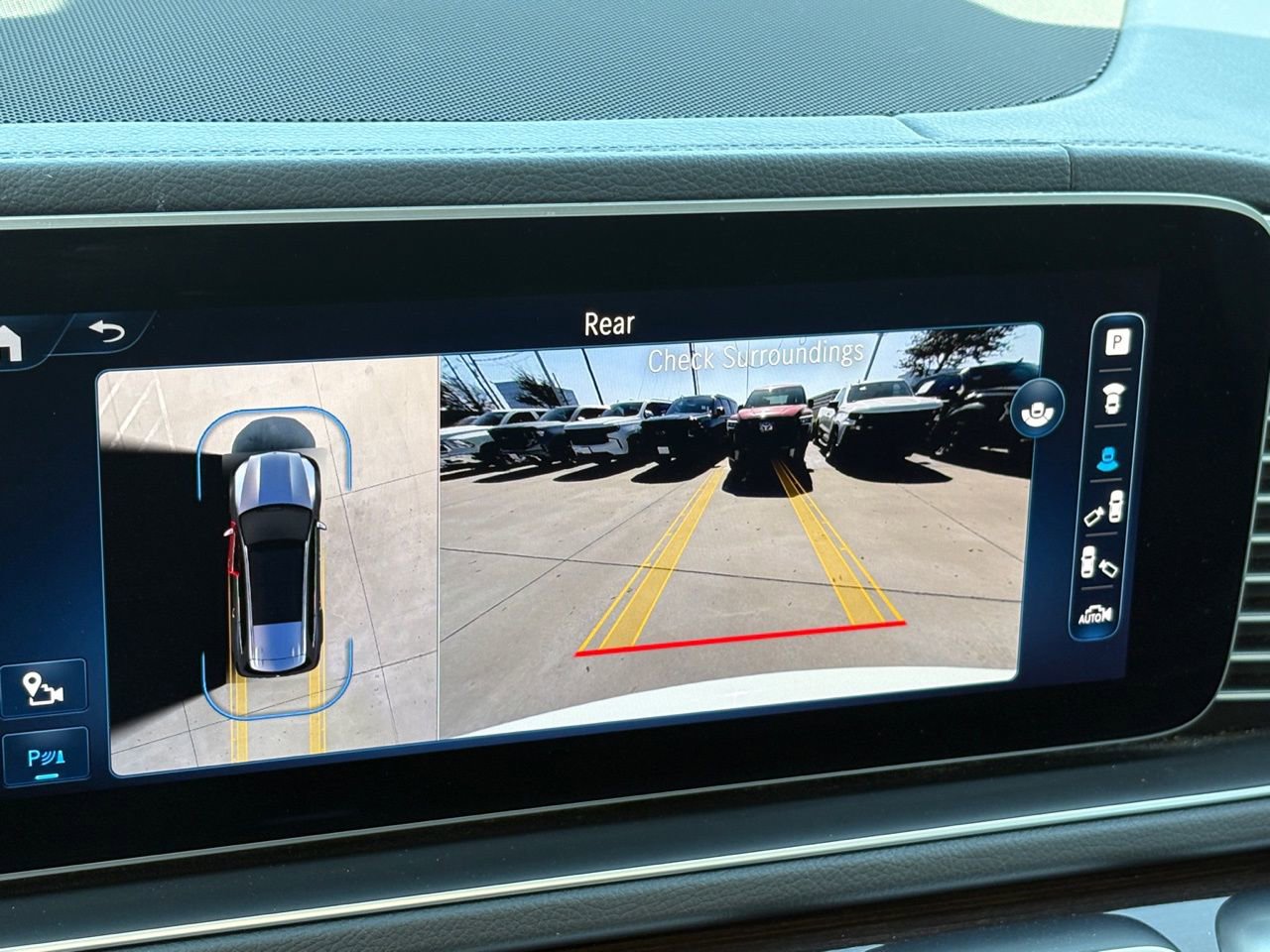 Used 2024 Mercedes-Benz GLS 450 4MATIC image 26