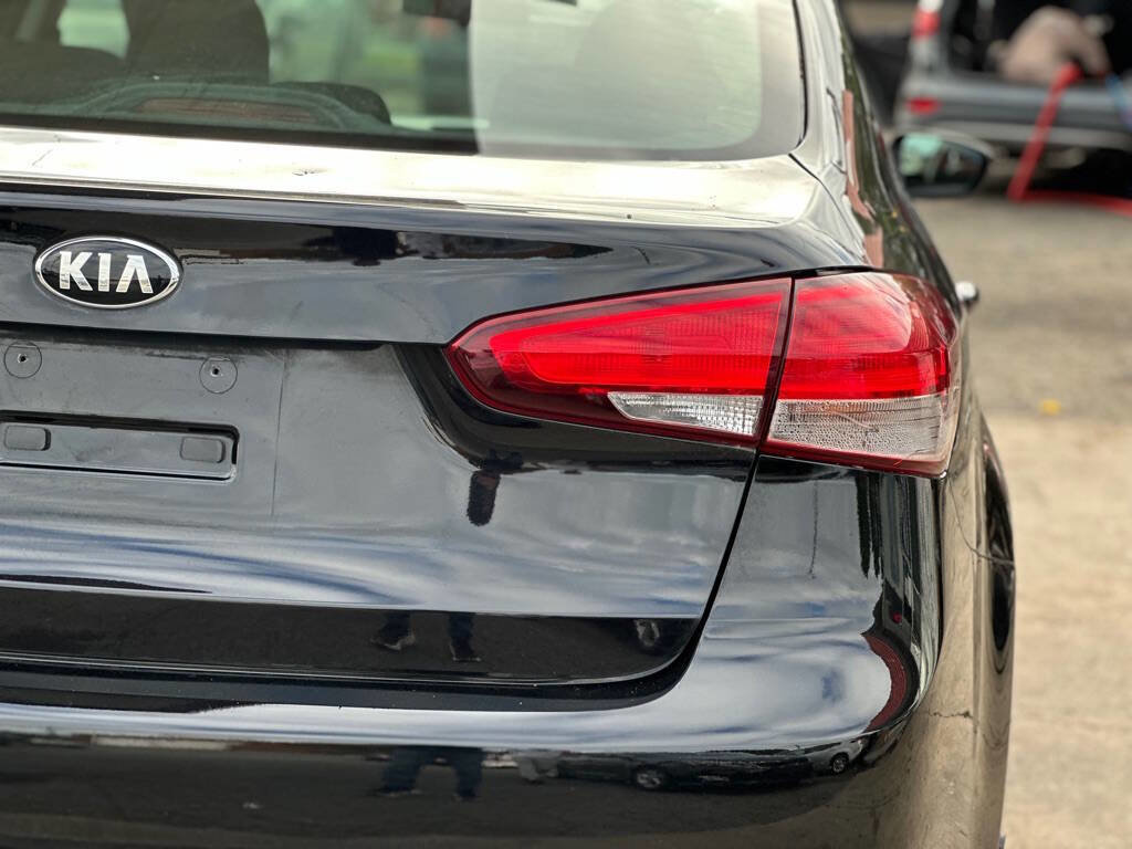 Used 2018 Kia Forte LX image 8