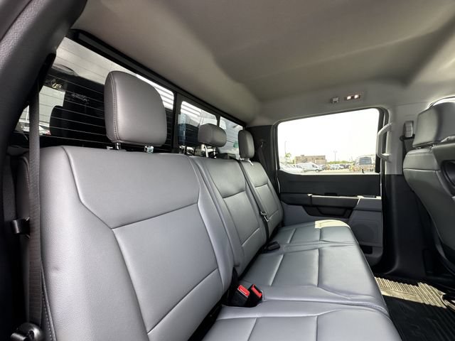 New 2026 Ford F450 XL w/ XL Chrome Package AWD/4WD image 37