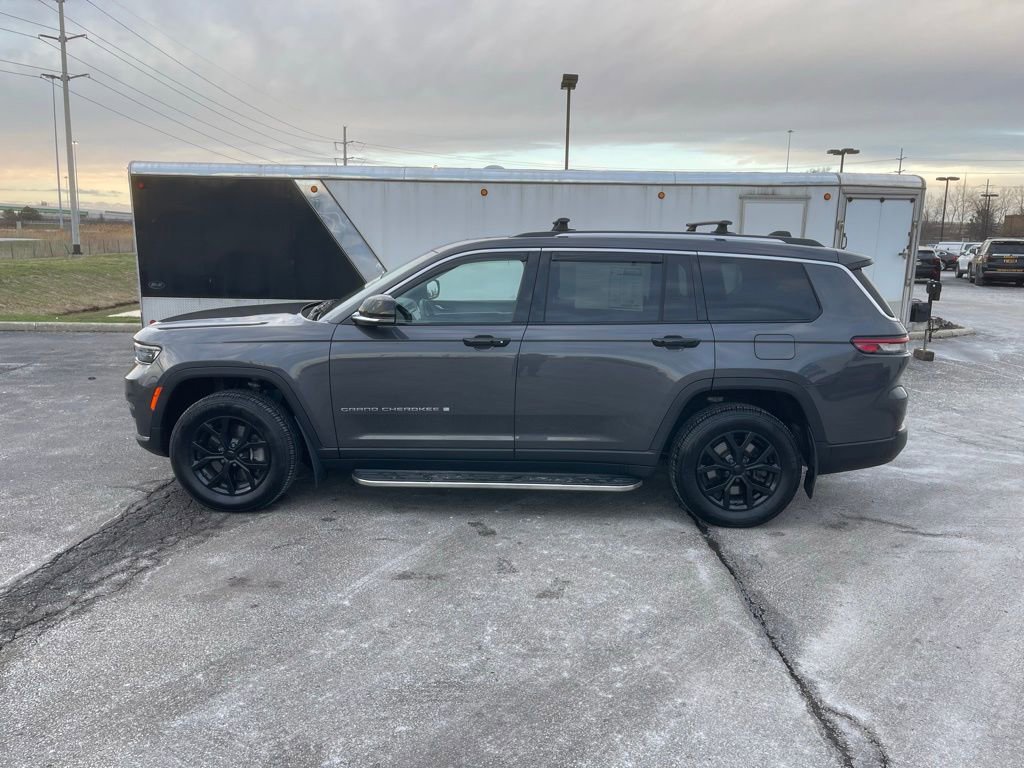 Used 2022 Jeep Grand Cherokee L Limited image 4