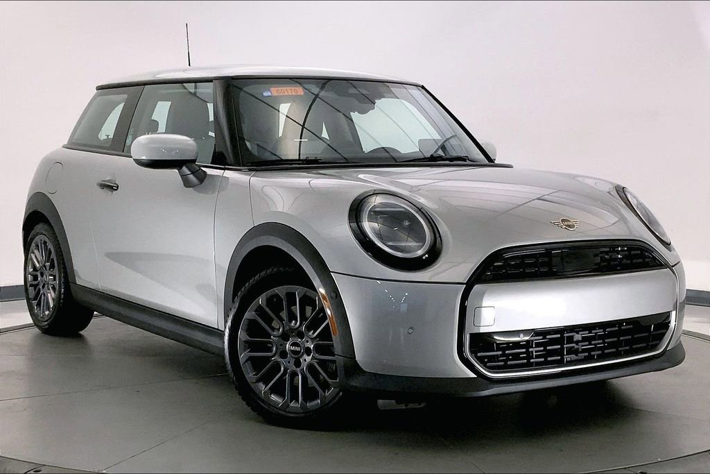 Used 2026 MINI Cooper 2-Door Hardtop FWD image 33