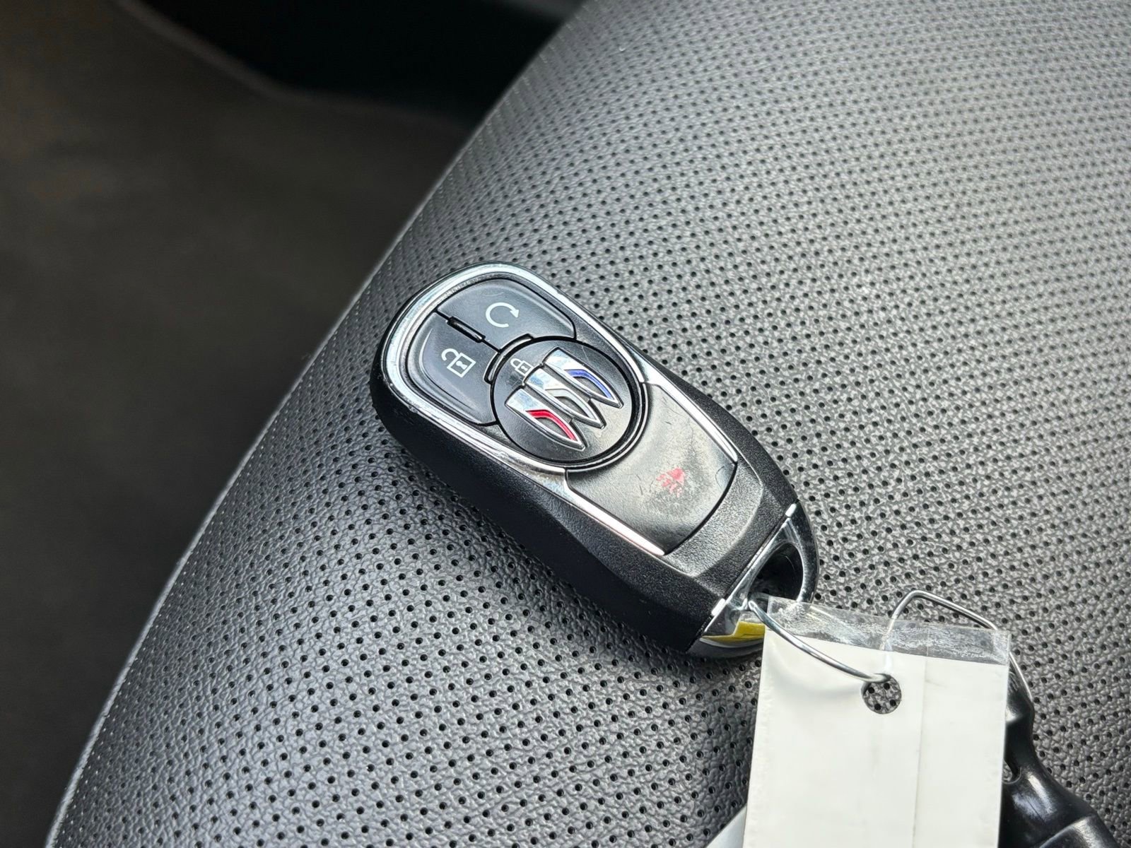 Used 2024 Buick Encore GX Sport Touring w/ Comfort Package FWD image 27