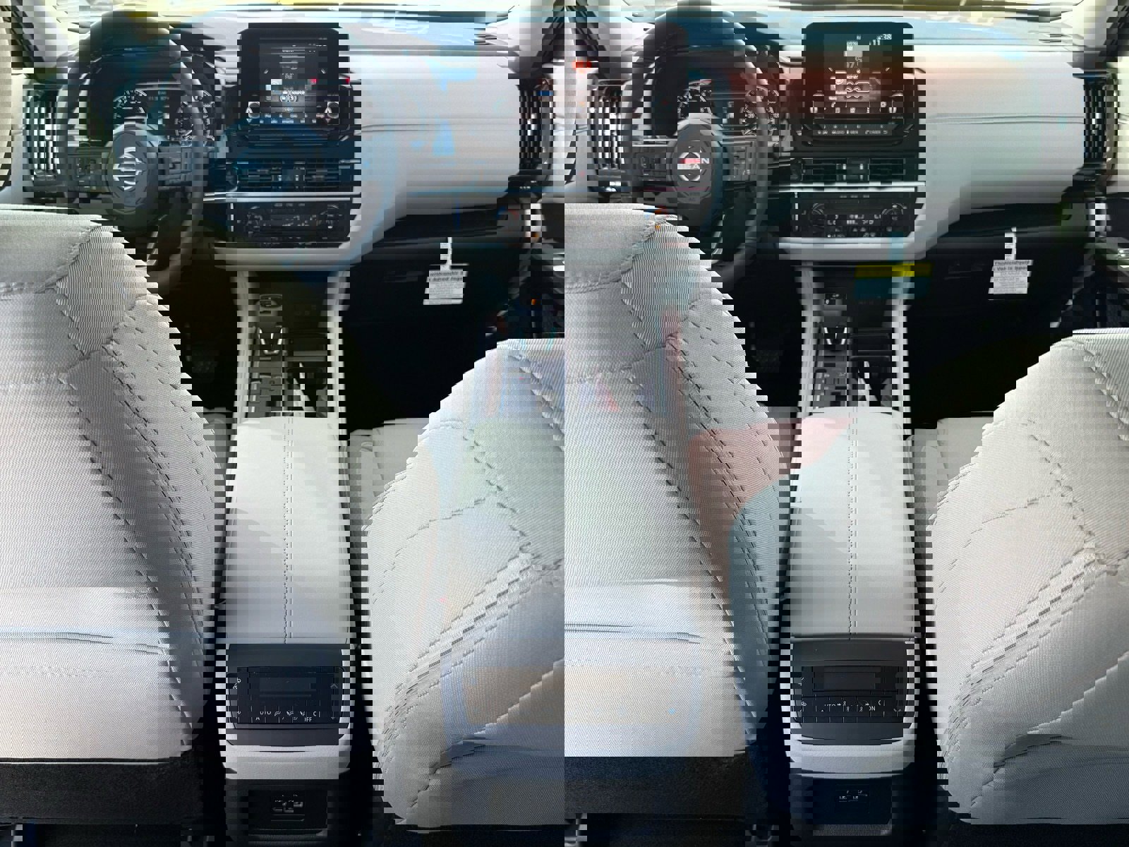 New 2025 Nissan Pathfinder SV image 24