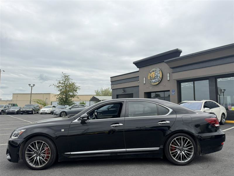 Used 2015 Lexus LS 460 w/ F Sport Package RWD image 2