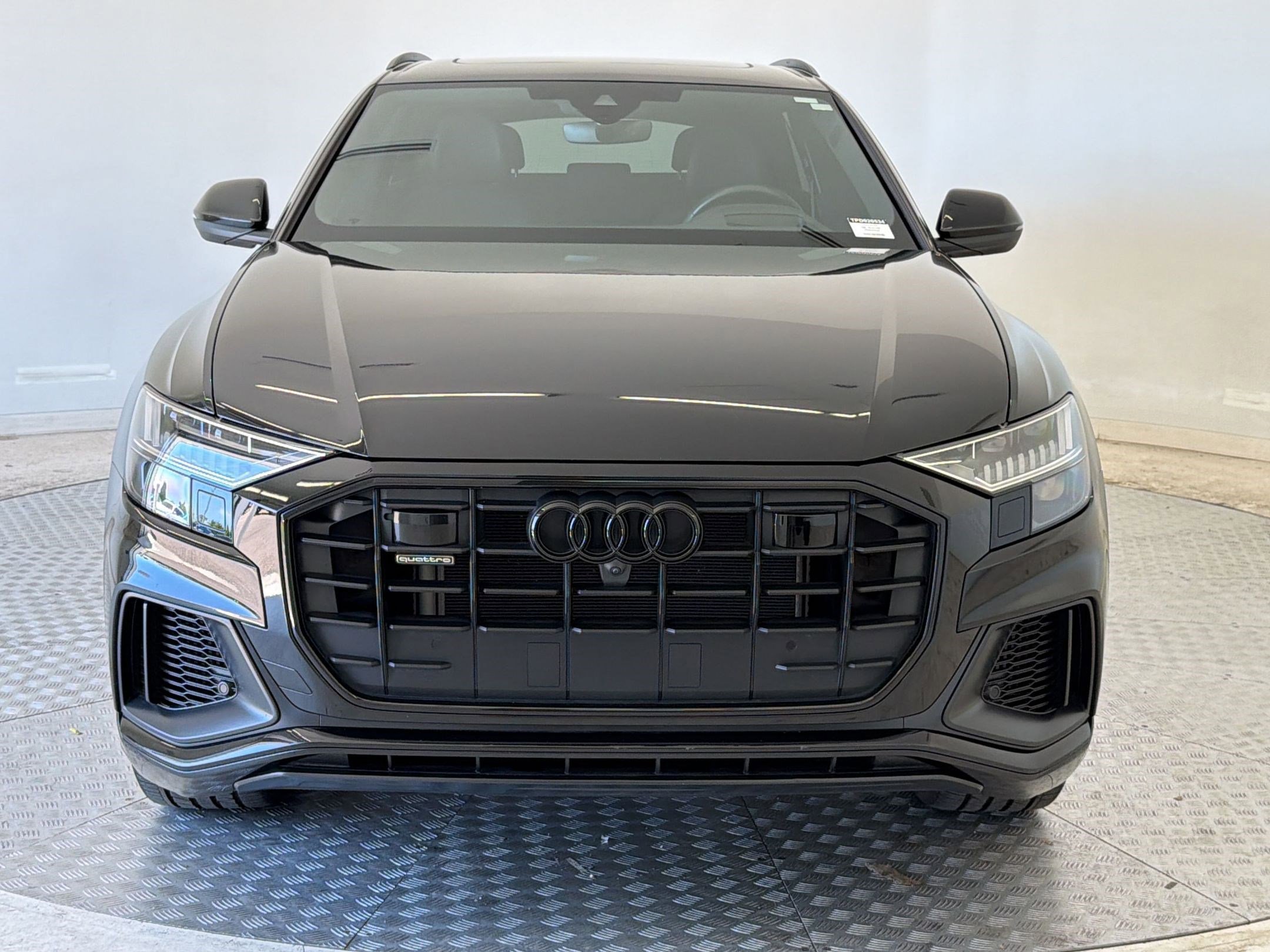 Used 2023 Audi Q8 Prestige w/ Prestige Package AWD/4WD image 6