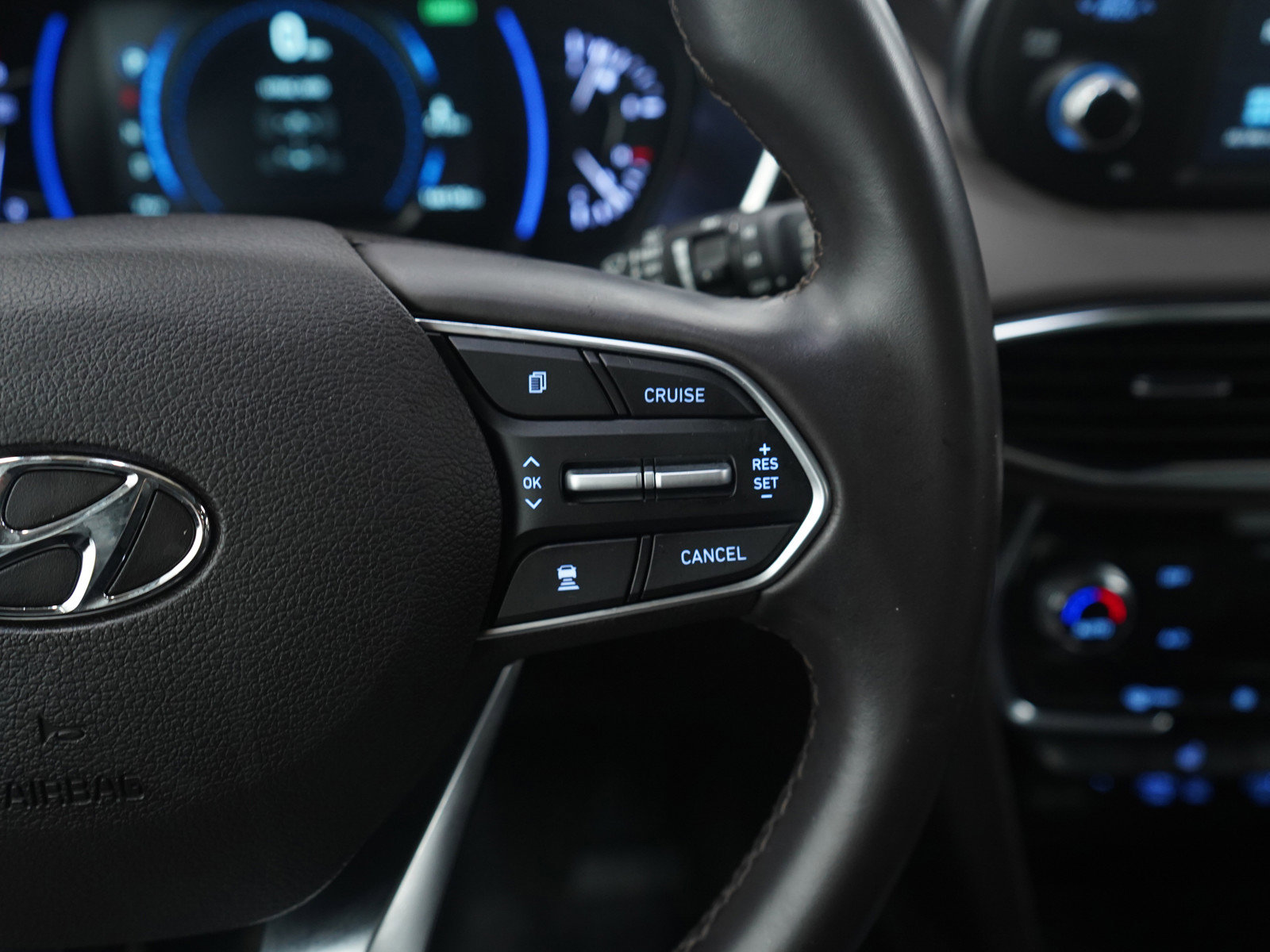 Used 2020 Hyundai Santa Fe SEL image 27