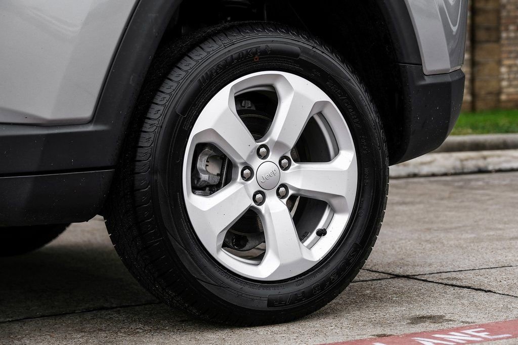 Used 2022 Jeep Compass Latitude image 64