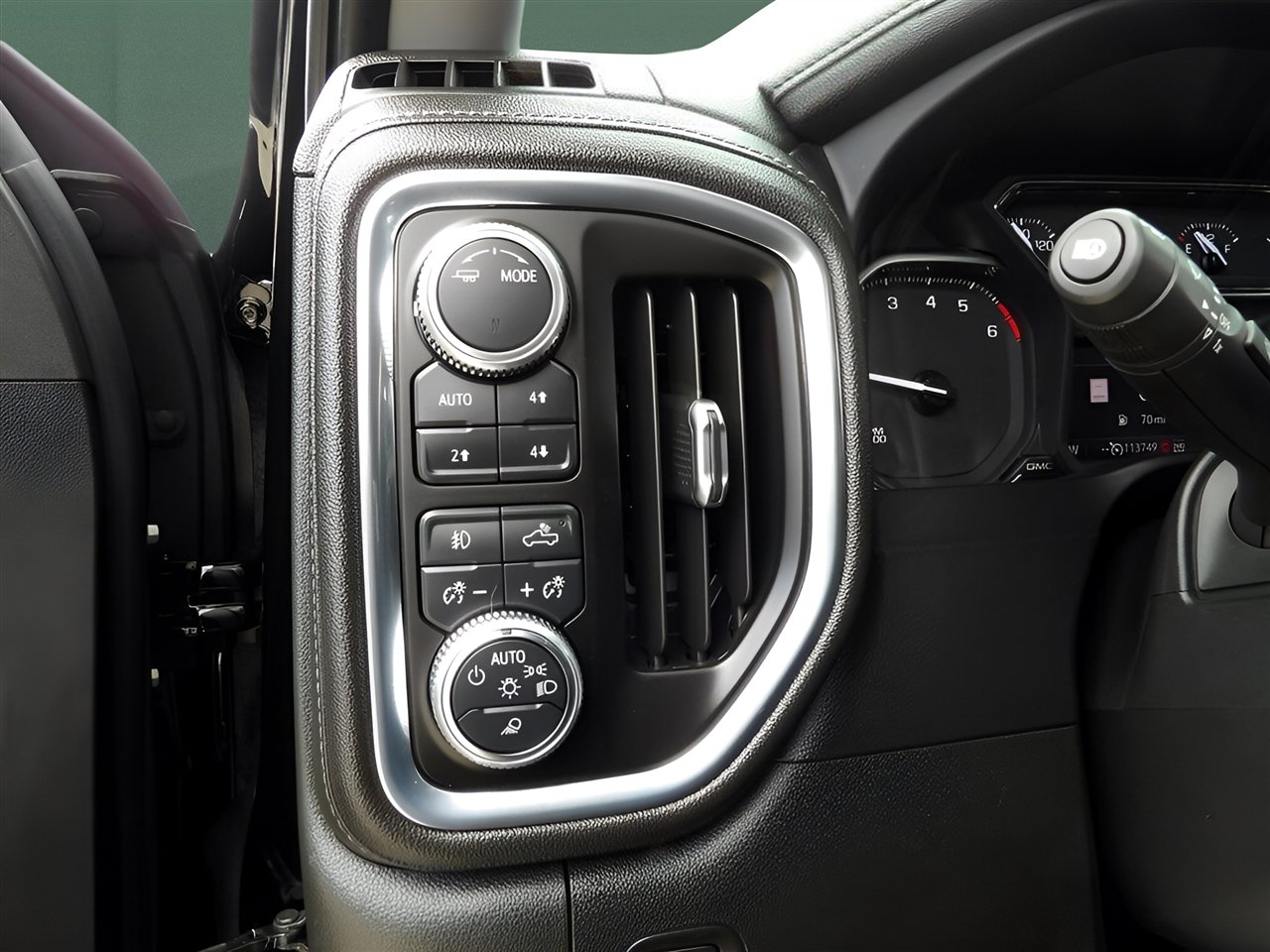 Used 2021 GMC Sierra 1500 SLT w/ SLT Premium Plus Package image 24