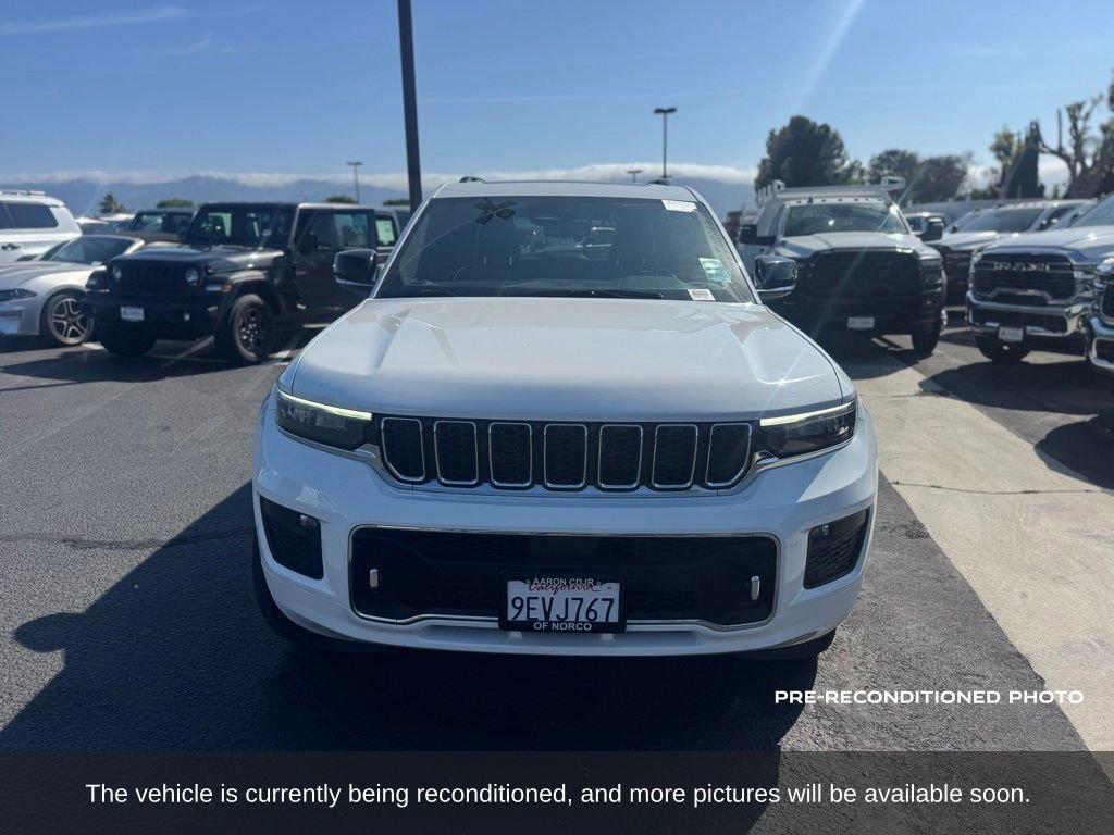 Used 2023 Jeep Grand Cherokee L Overland w/ Luxury Tech Group IV AWD/4WD image 8