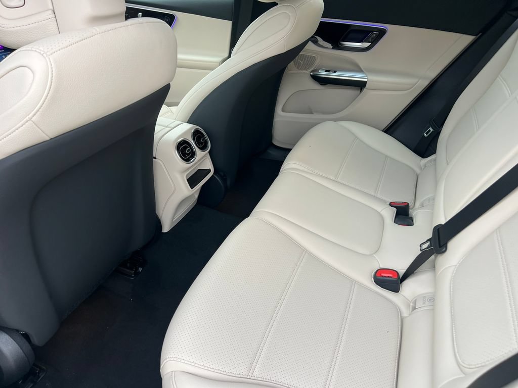 New 2027 Mercedes-Benz GLC 300 4MATIC image 36
