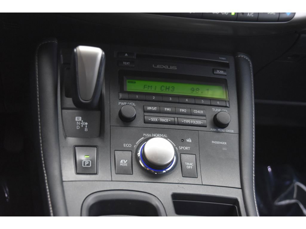 Used 2014 Lexus CT 200h image 34