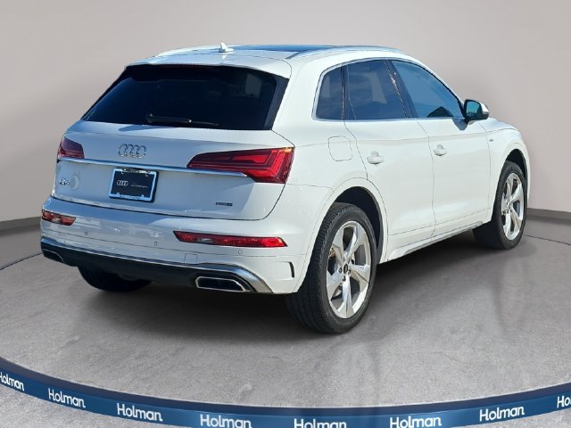 Used 2023 Audi Q5 2.0T Premium Plus w/ Premium Plus Package AWD/4WD image 6