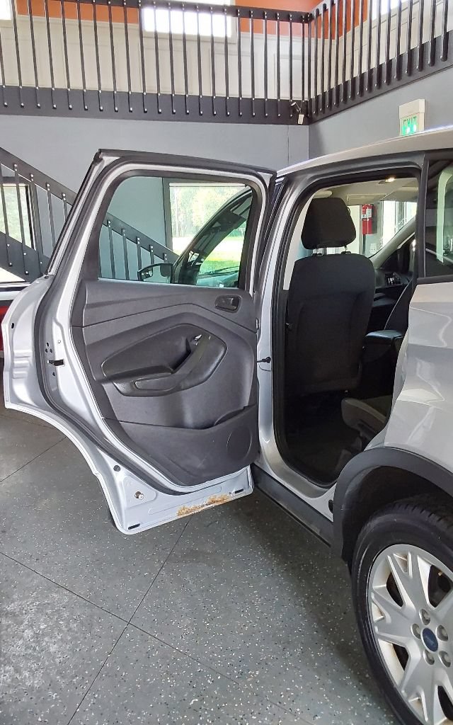 Used 2013 Ford Escape S FWD image 20