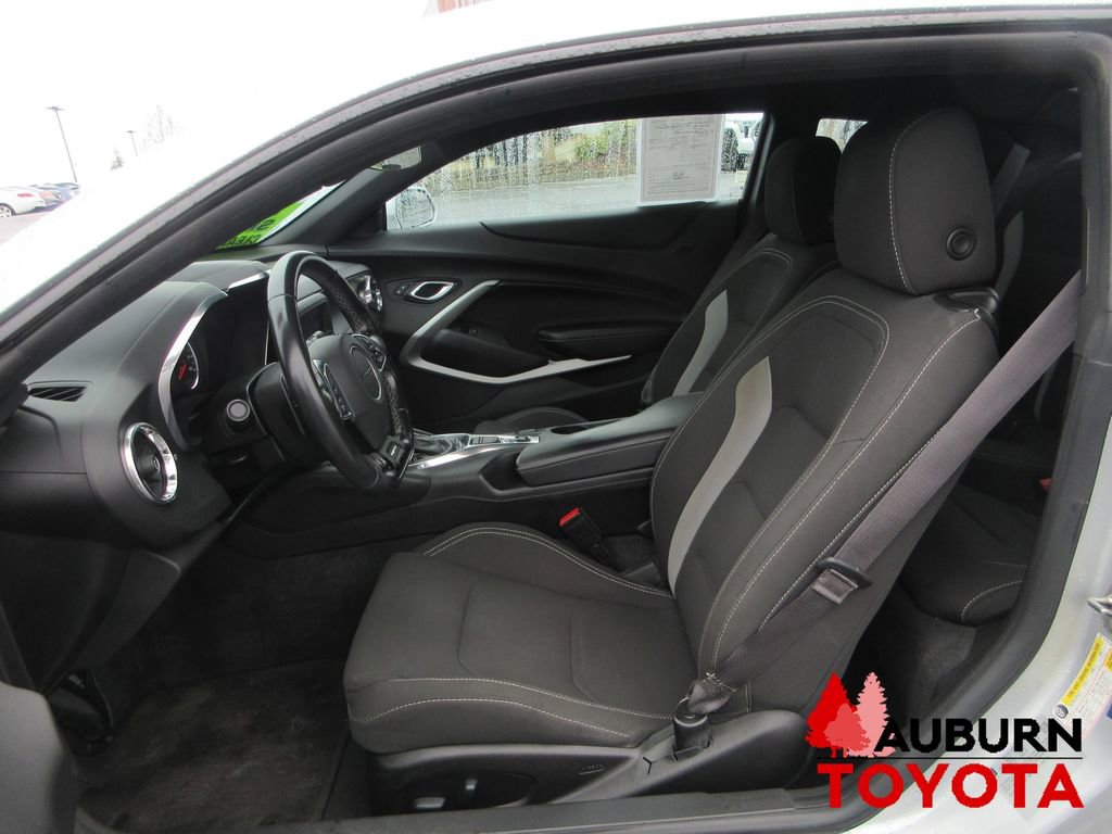 Used 2017 Chevrolet Camaro LT w/ RS Package image 7