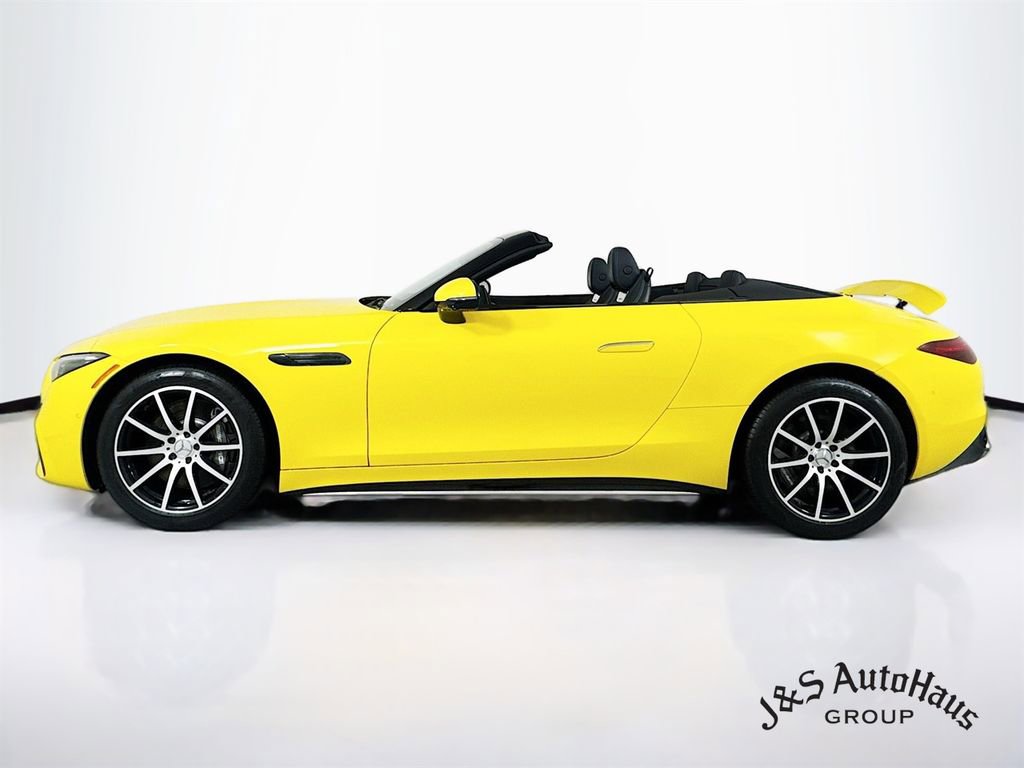 Used 2023 Mercedes-Benz SL 43 AMG w/ Loaded Compartment Package image 4