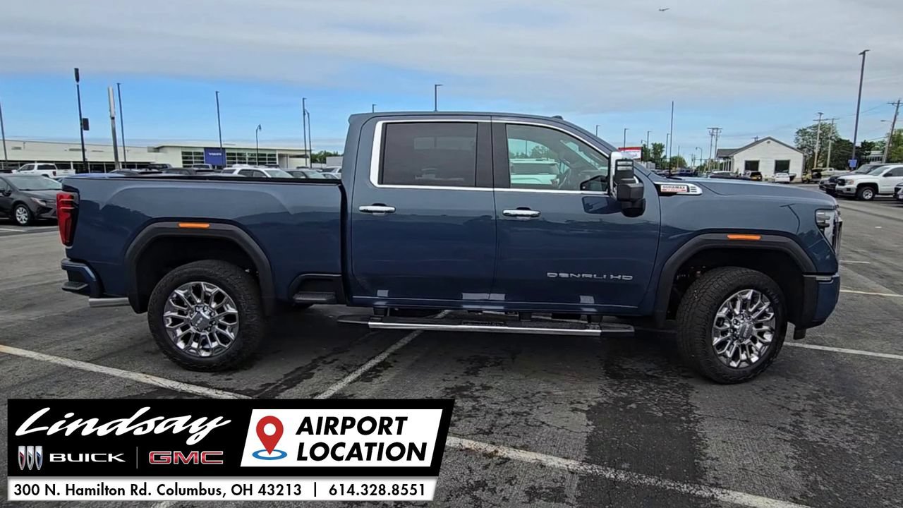 New 2026 GMC Sierra 2500 Denali w/ Denali Reserve Package AWD/4WD image 10