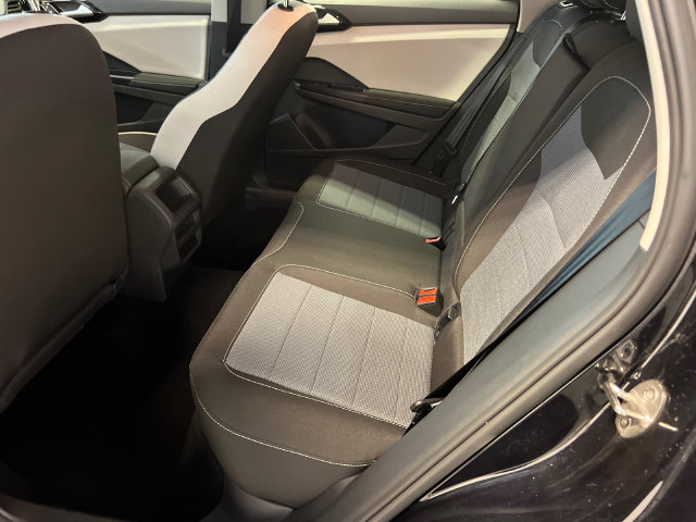 Certified 2025 Volkswagen Taos S FWD image 16