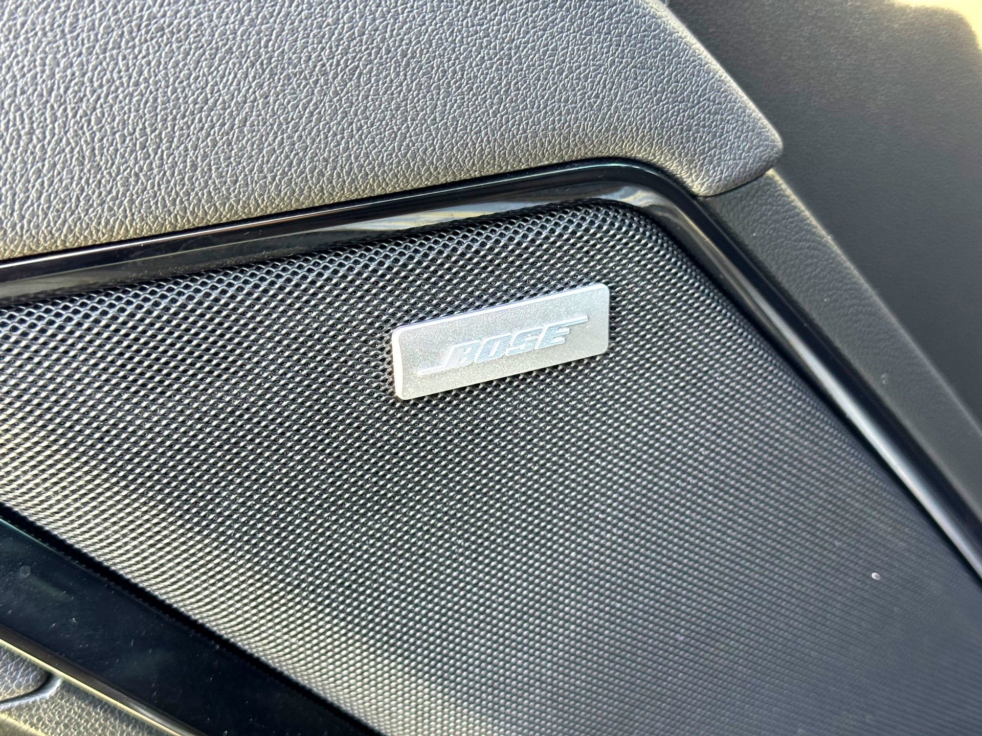 Used 2025 GMC Sierra 1500 AT4 w/ AT4 Premium Package image 17