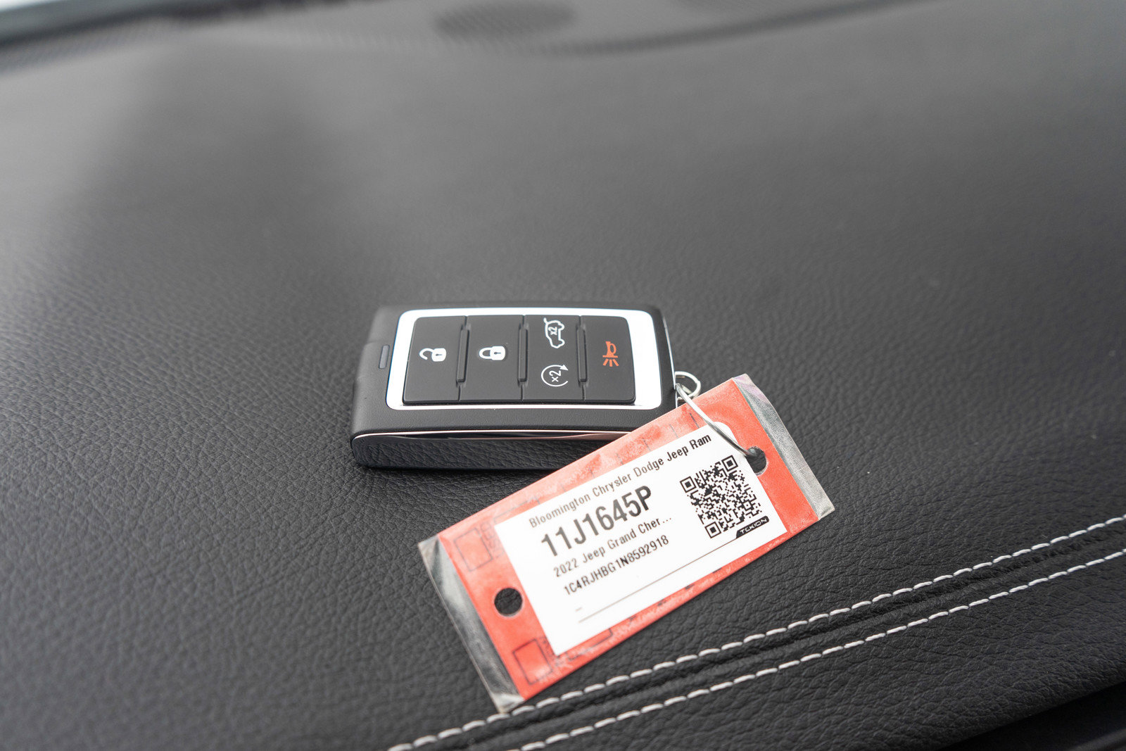 Used 2022 Jeep Grand Cherokee Limited image 26