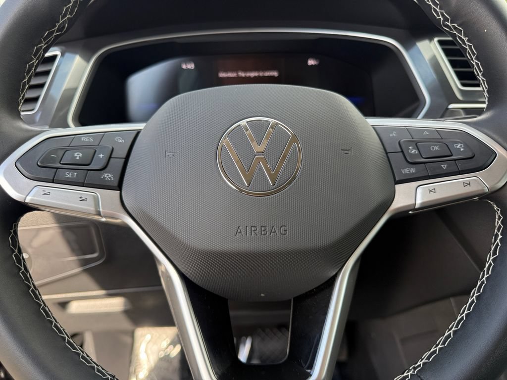 Used 2024 Volkswagen Tiguan S FWD image 19