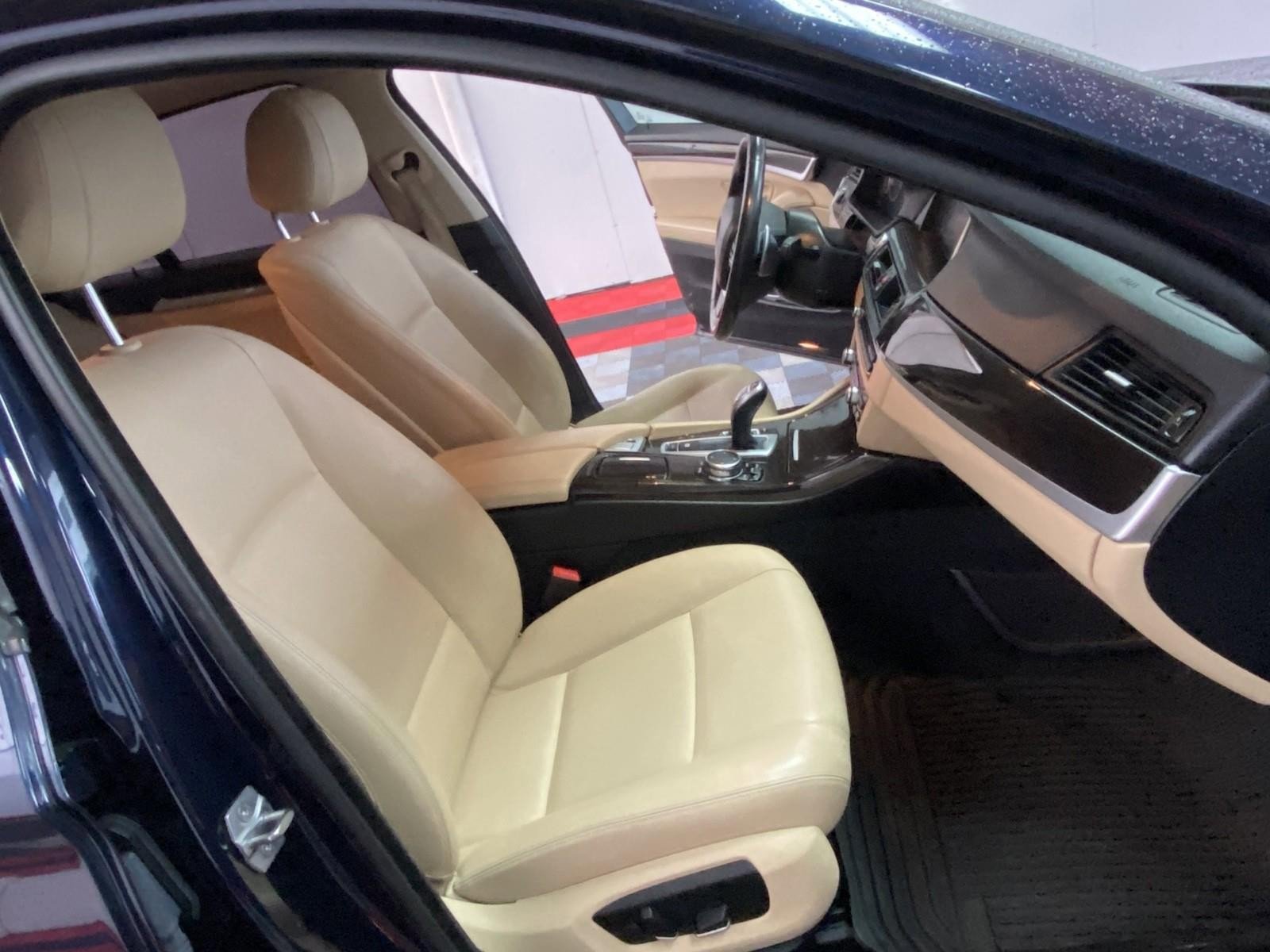 Used 2016 BMW 528i xDrive Sedan image 9