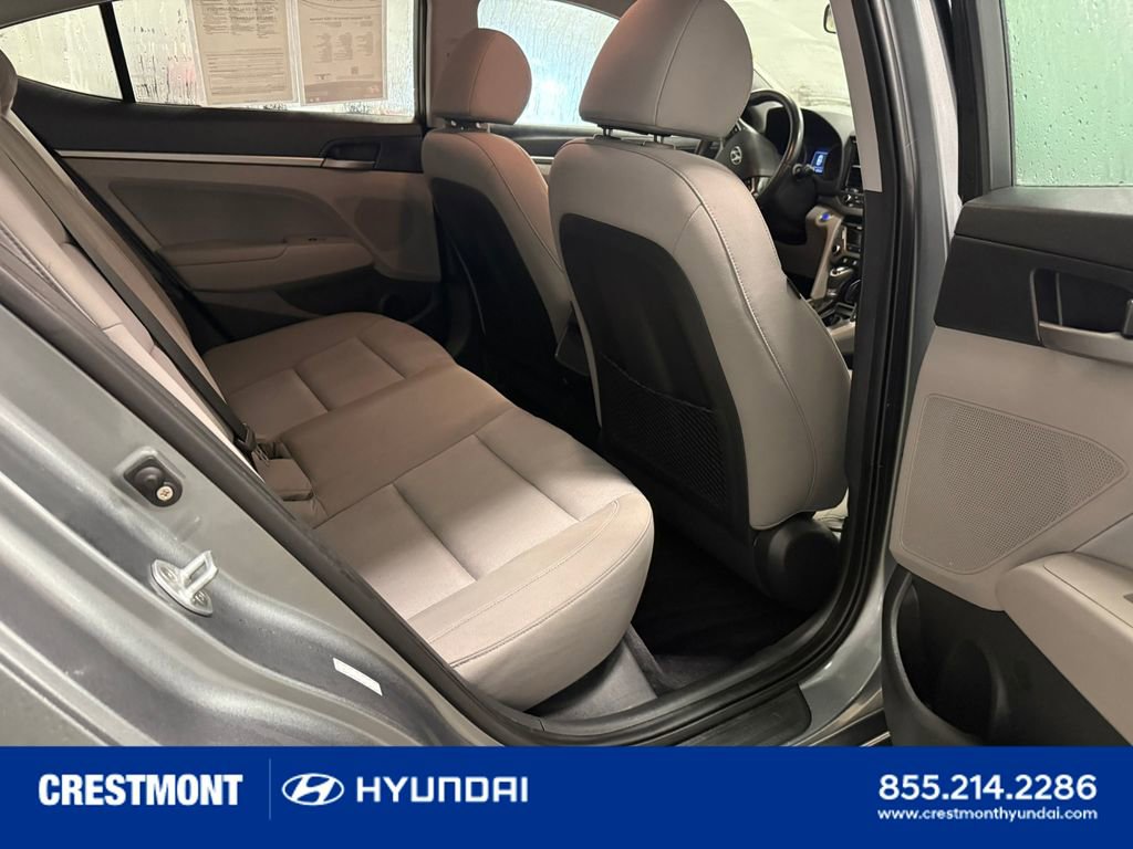 Used 2017 Hyundai Elantra SE w/ SE A/T Tech Package 03 image 28
