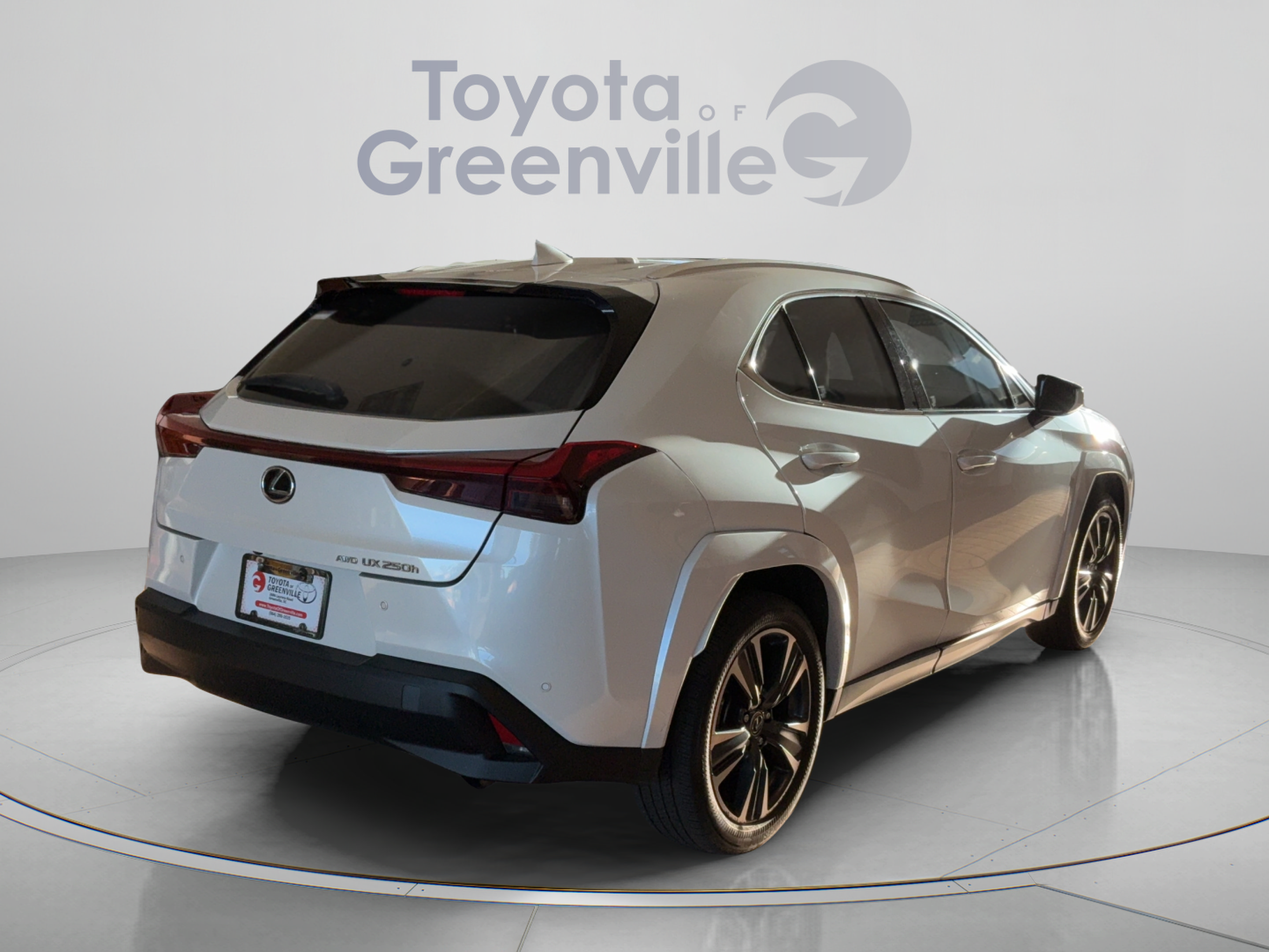 Used 2023 Lexus UX 250h AWD w/ Premium Package image 6