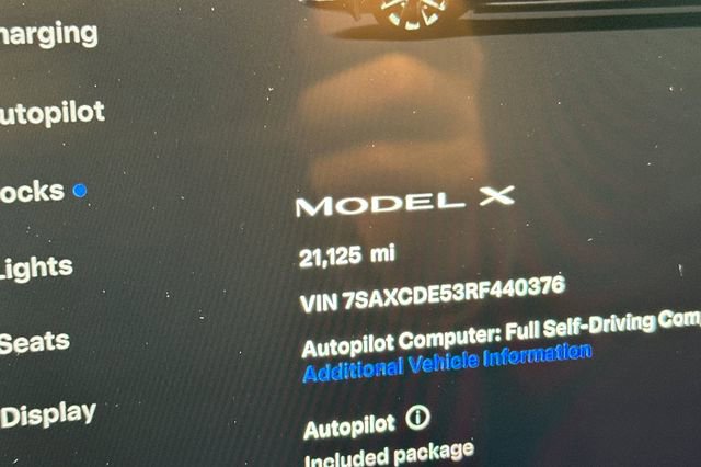 Used 2024 Tesla Model X image 27