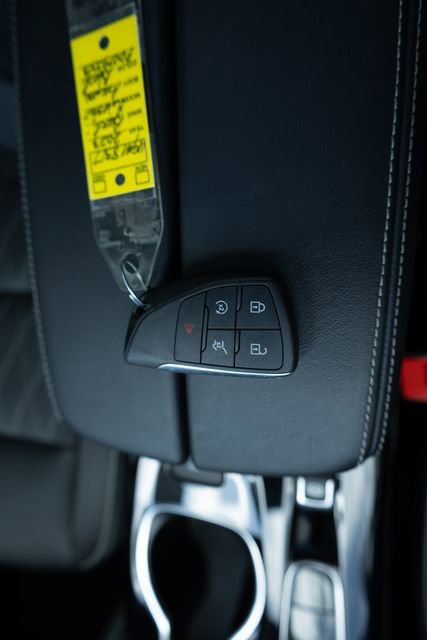 Used 2023 Buick Envision Avenir AWD/4WD image 34