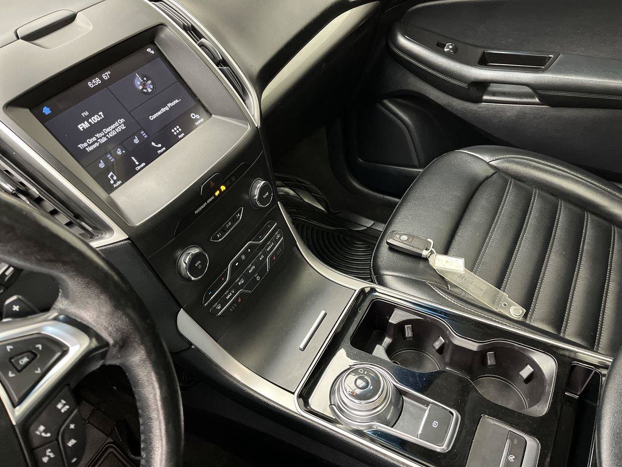 Used 2019 Ford Edge SEL w/ Equipment Group 201A AWD/4WD image 17
