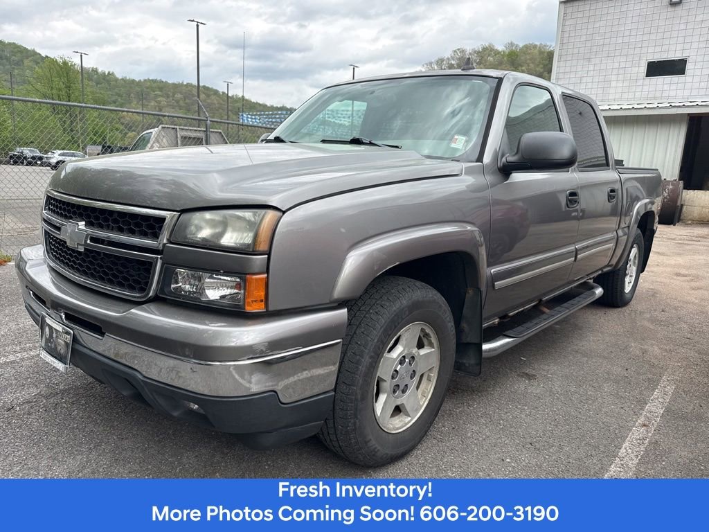 Used 2006 Chevrolet Silverado 1500 LT w/ Onstar Plus Package image 1