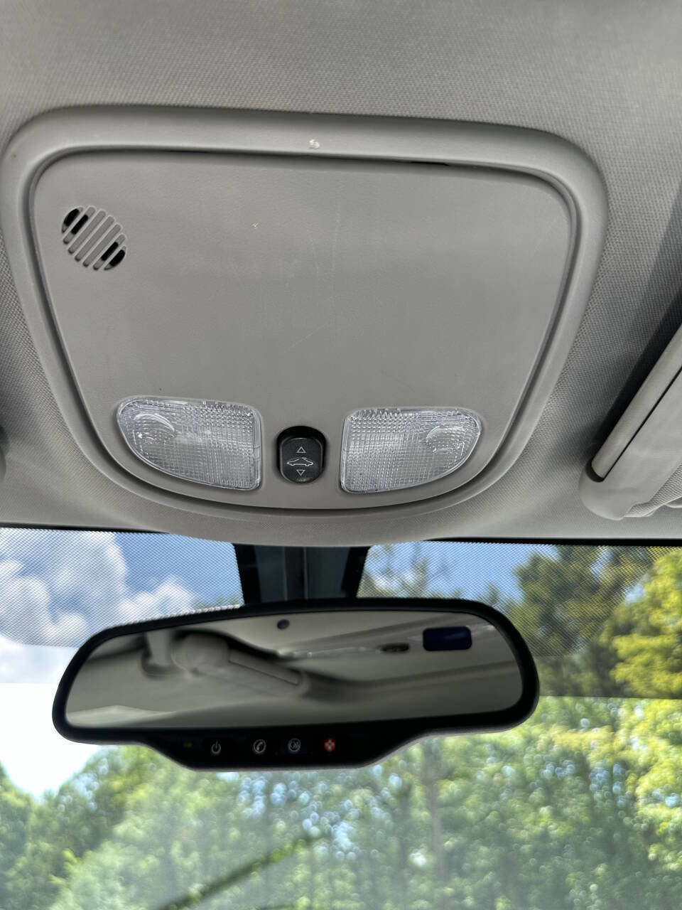 Used 2008 Pontiac G6 GXP w/ Sun And Sound Package image 27