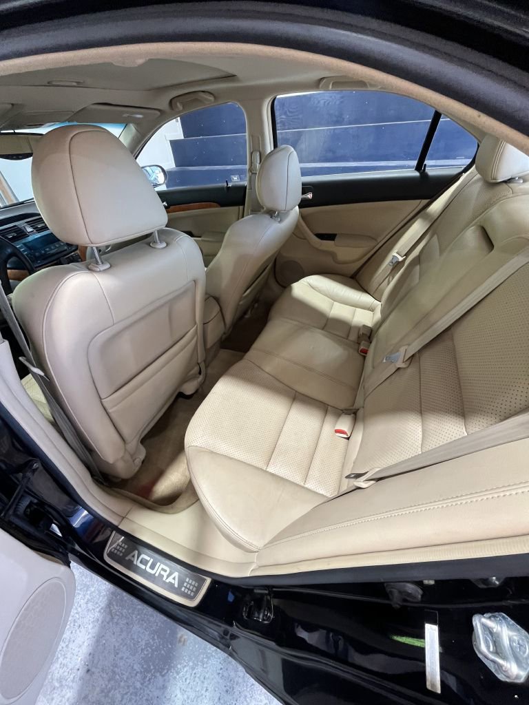Used 2004 Acura TSX FWD image 7