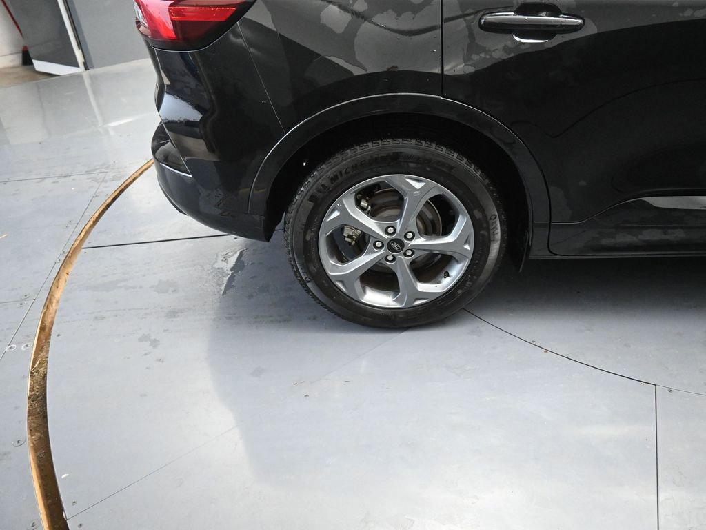 Used 2024 Ford Escape ST-Line image 21