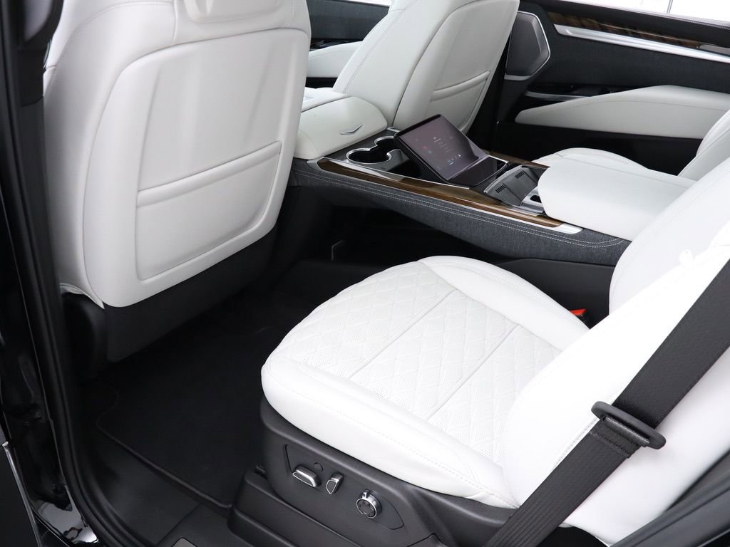 Used 2026 Cadillac Escalade Platinum Sport image 42