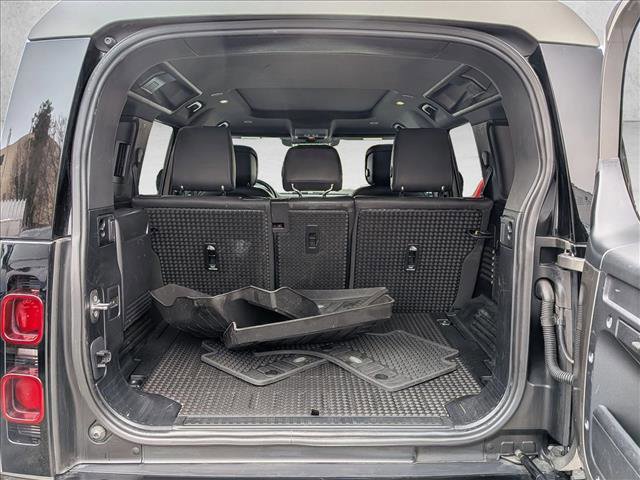 Used 2022 Land Rover Defender 110 X-Dynamic HSE image 6
