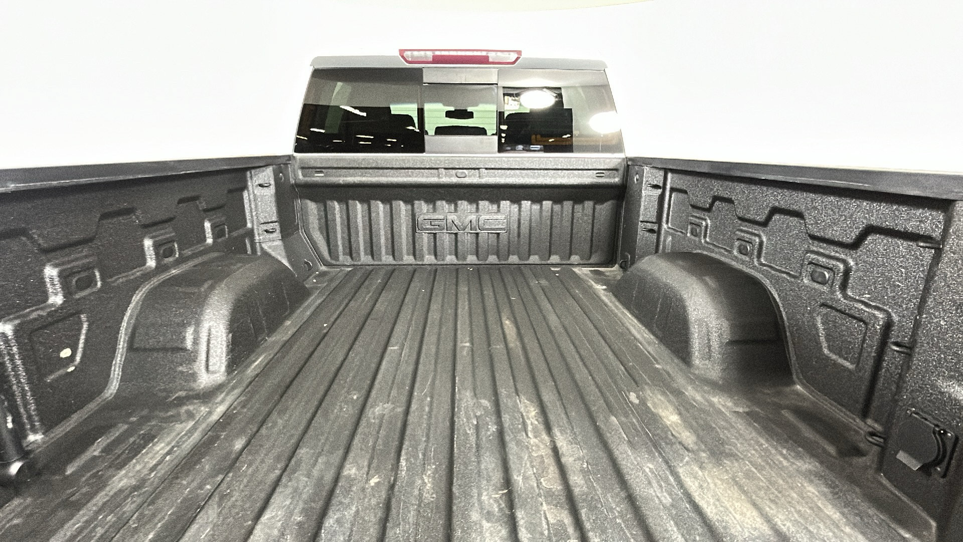 Used 2019 GMC Sierra 1500 SLT w/ SLT Premium Plus Package AWD/4WD image 35