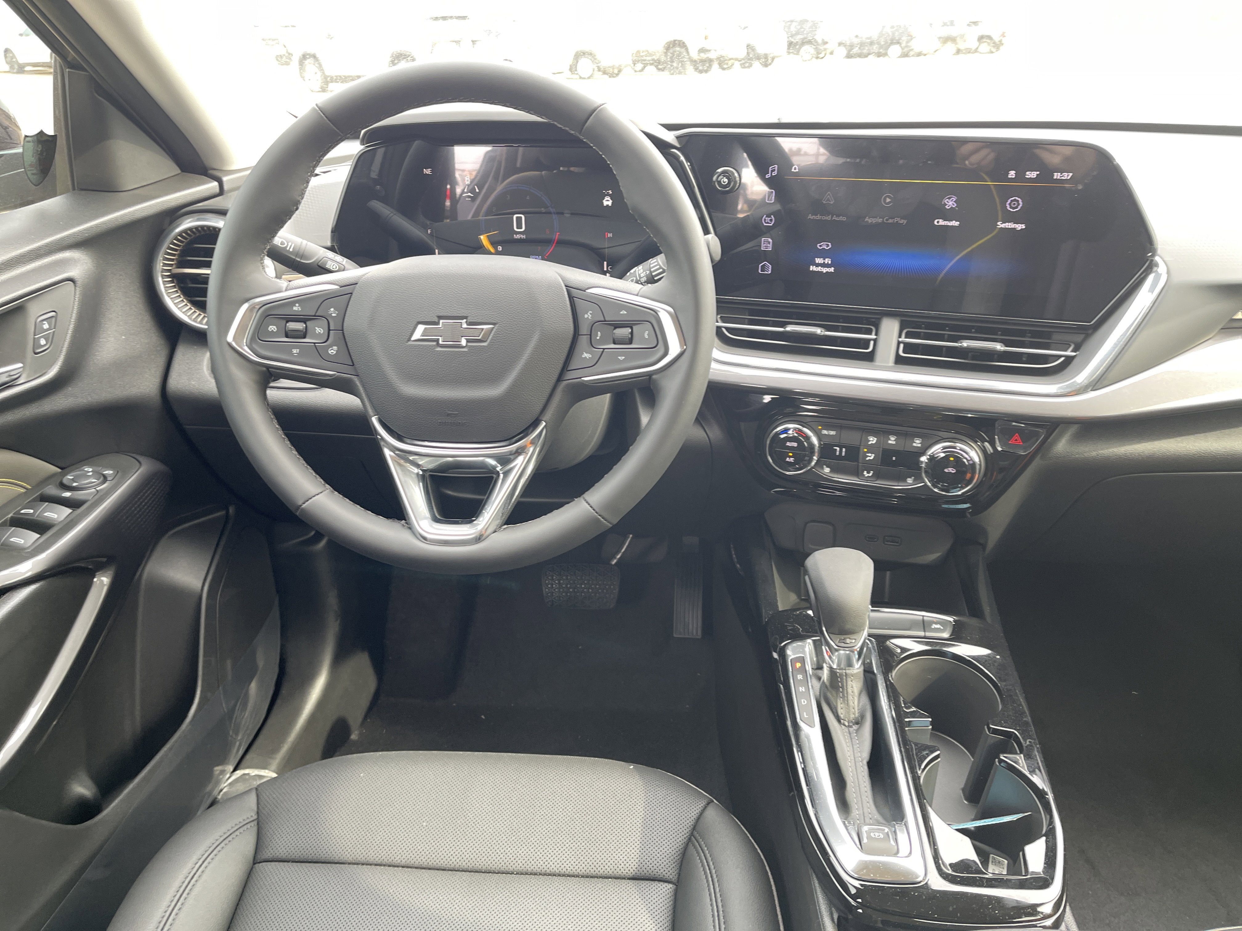 New 2026 Chevrolet Trax ACTIV w/ Driver Confidence Package image 15