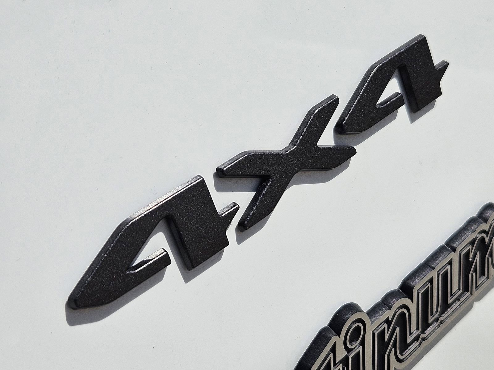 New 2026 Jeep Cherokee Overland image 14