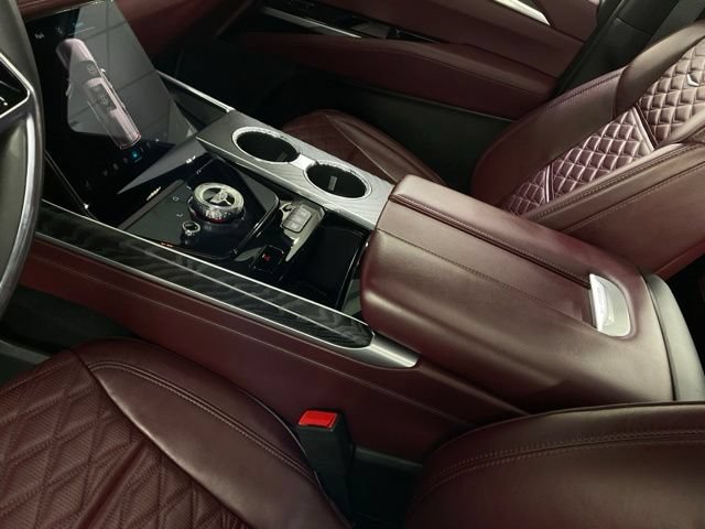 Certified 2025 Cadillac Escalade Sport w/ Touring Package AWD/4WD image 14