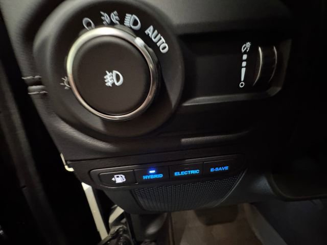 Used 2024 Jeep Wrangler High Altitude image 26