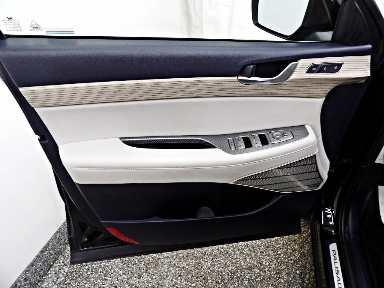 Used 2022 Hyundai Palisade Limited w/ Cargo Package image 7