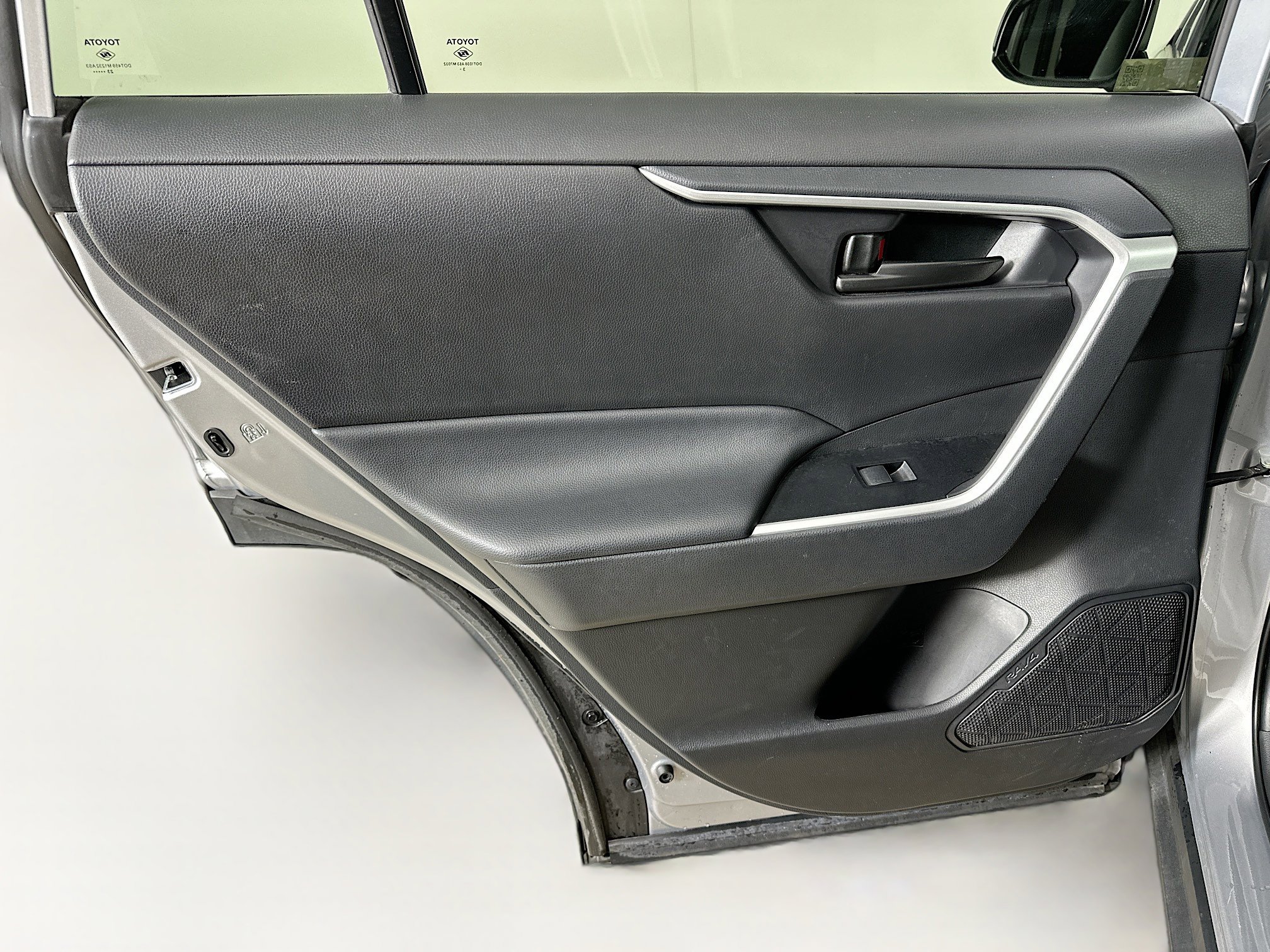 Used 2024 Toyota RAV4 LE image 25